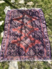 TAPIS TISSE KILIM  MODELE