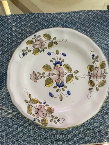 Ancienne assiette festonnée - ancienne,