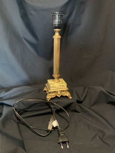 Pied lampe style - pied, lampe,
