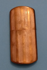 BRIQUET À ESSENCE