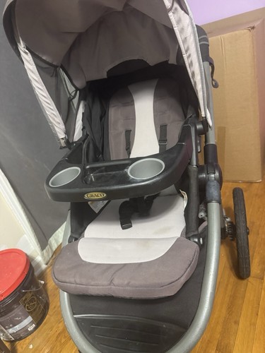 Graco single jogger stroller - single,
