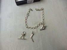 Ancien bracelet avec charms