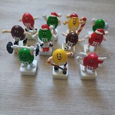 Lot de 11 bouchons figurines publicitaires différentes 1991 M&m's 