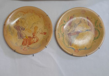 2 ASSIETTES DECORATIVE MILIEU