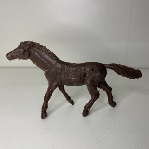 Figurine cheval marron - figurine,