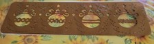  2 plaques Joy Crafts Stencils gaufrage piquage pochoir Boules de Noël 6001/0071