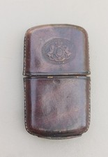 Ancien Pyrogène en cuir Porte