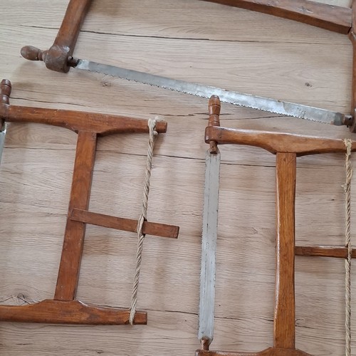 Scies cadre anciennes en - 3,