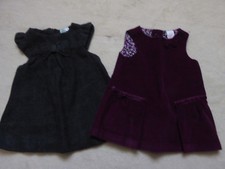 NEUVES! Lot deux robes bébé