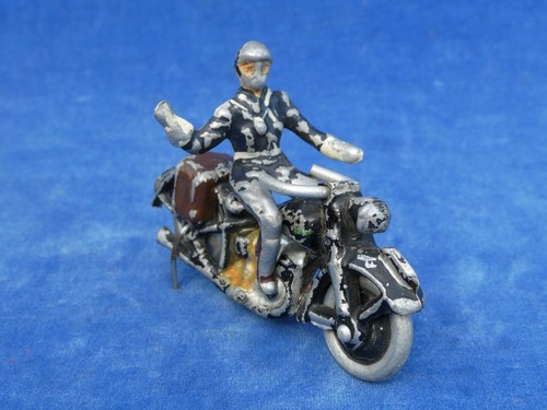 Sympa nice figurine quiralu - sympa, !