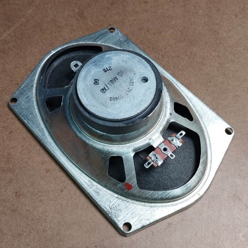 Speaker haut parleur - haut,