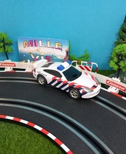Voiture pour circuit Carrera GO  Porsche Politie