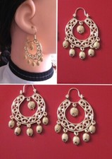 LK021   boucles d’oreilles