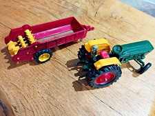 TRACTEUR FORD 5000/6600  1980 Britains LTD au 1/32 + EPANDEUR FUMIER  TBE