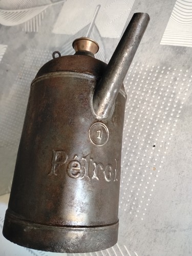 Ancien bidon petrole 1 - bidon, à