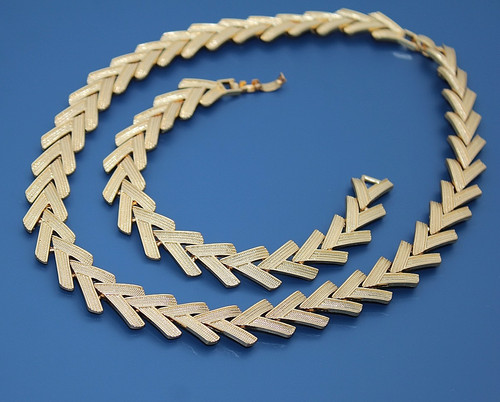 Ensemble bijoux pour - de,