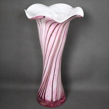 Vase en verre soufflé à la