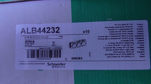 Schneider alb44232 triple - alb44232,