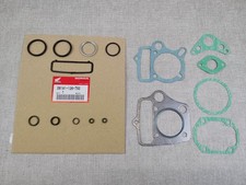 Pochette joints A haut moteur ST70 DAX 1989 neuf origine HONDA 061A1-126-T50