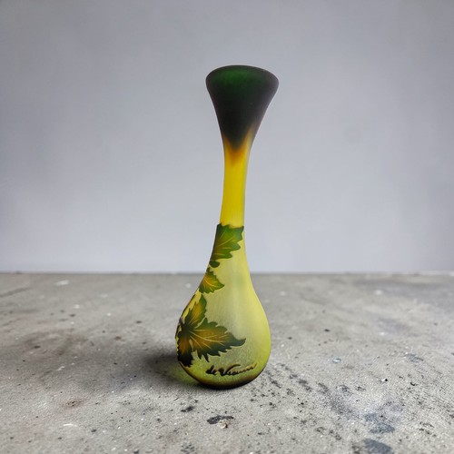 Vase vianne dégagé acide - dégagé, a