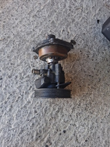 Pompe direction assistée - direction,