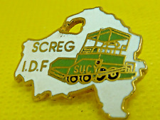 pin's pins badge automobile.  tracteur. SCREG ILE DE FRANCE  FINISHER