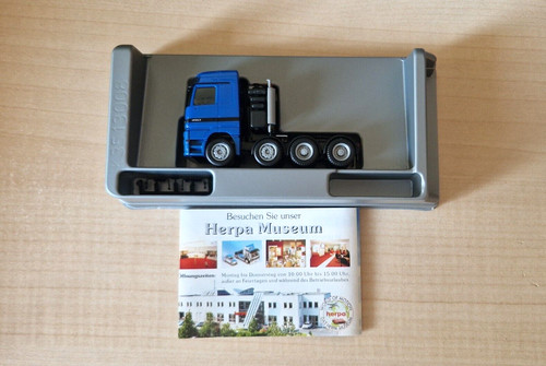 Tracteur lourd bleu herpa - tracteur,