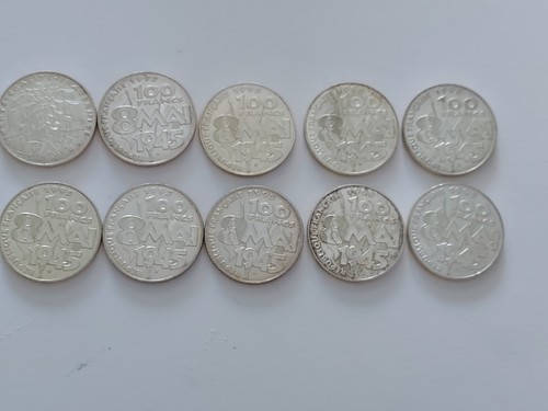 Beau lot x 100 francs - ,