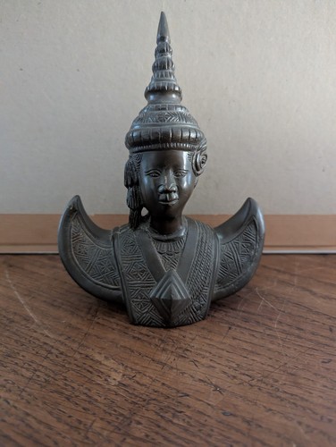 Asian bronze bust s - asian,