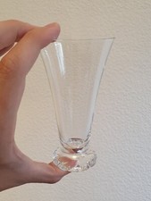 Vintage Flûte à champagne en cristal Daum Modèle KIM Hauteur 13 cm