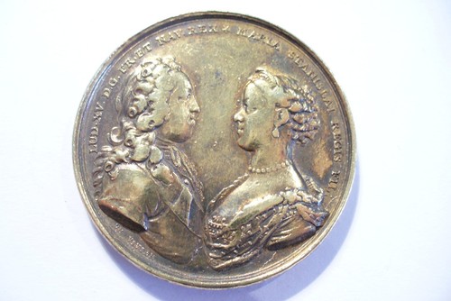 Tres rare ancienne médaille - tres,