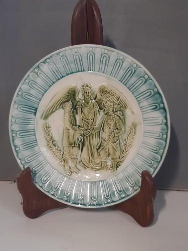 Ancienne assiette barbotine - ancienne,