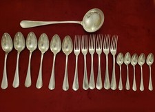 CHRISTOFLE . 12 Couverts 21cm