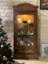 Armoire ancienne - Bonnetière