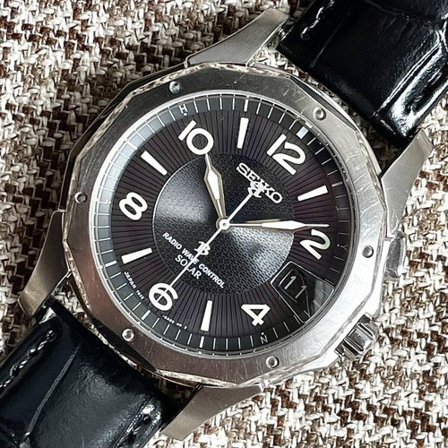 Montre bracelet solaire - montre-bracelet,