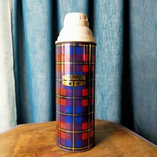 Thermos motif tartan bleu