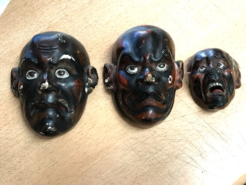Japon lot masques ancien - de,