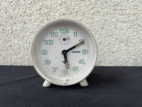 Horloge réveil vedette - horloge,