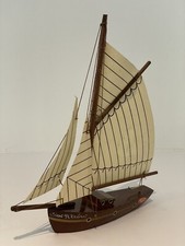 Maquette Bateau A Voile Pirogue Ancienne