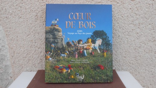 Livre coeur bois jura - livre, /