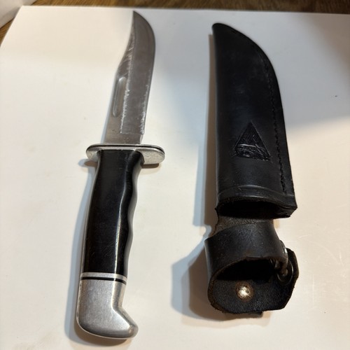 119 buck knife with - 119,