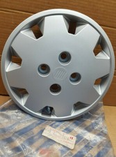 1 enjoliveur 13 pouces  fiat