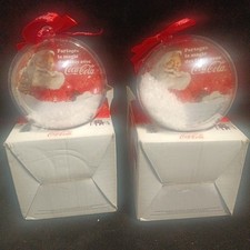 Deux Boules De Noël Coca Cola