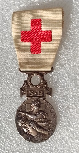 Medaille argent croix rouge - en,