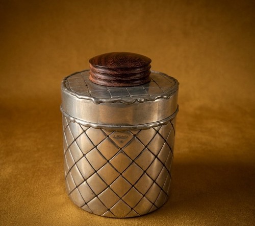Rare boîte pot - boîte, en