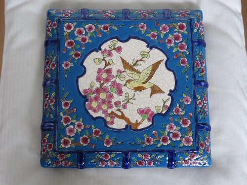Dessous plat emaux - de,