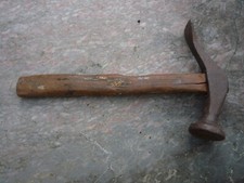 Outil Ancien Marteau à Battre De Cordonnier Bourrelier