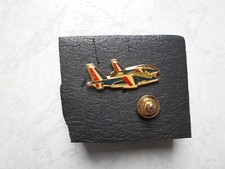 pins collection  PATROUILLE DE FRANCE  avec attache à pompe