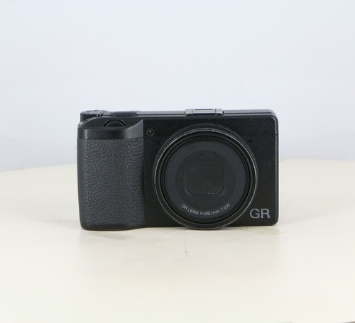 Ricoh iiix compact - ricoh,