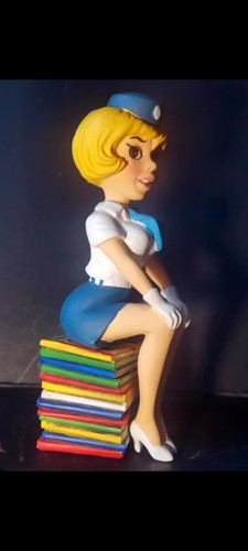 Figurine natacha - figurine,